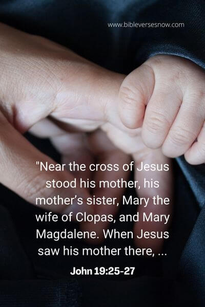 John 19_25-27