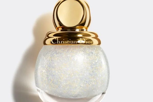 Diorific Vernis Top Coat in Golden Snow